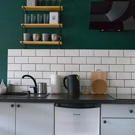 Posrod Drzew Swietojanska Гдыня