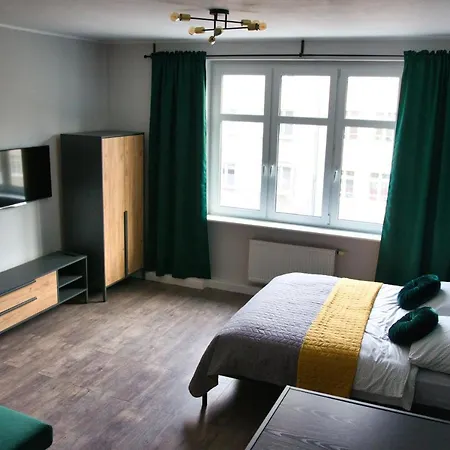Posrod Drzew Swietojanska Apartmán Gdyně