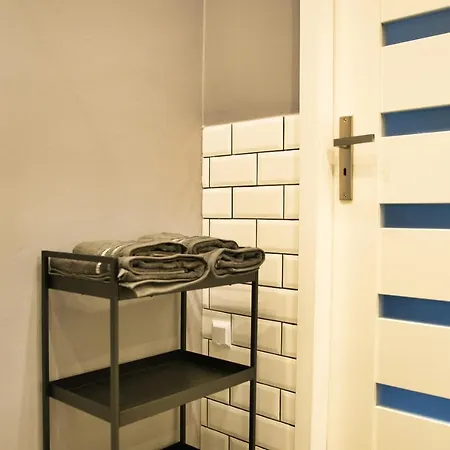 Posrod Drzew Swietojanska Apartman